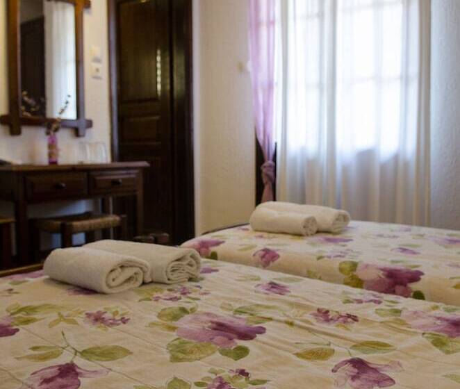 اتاق استاندارد سه نفره, Elli