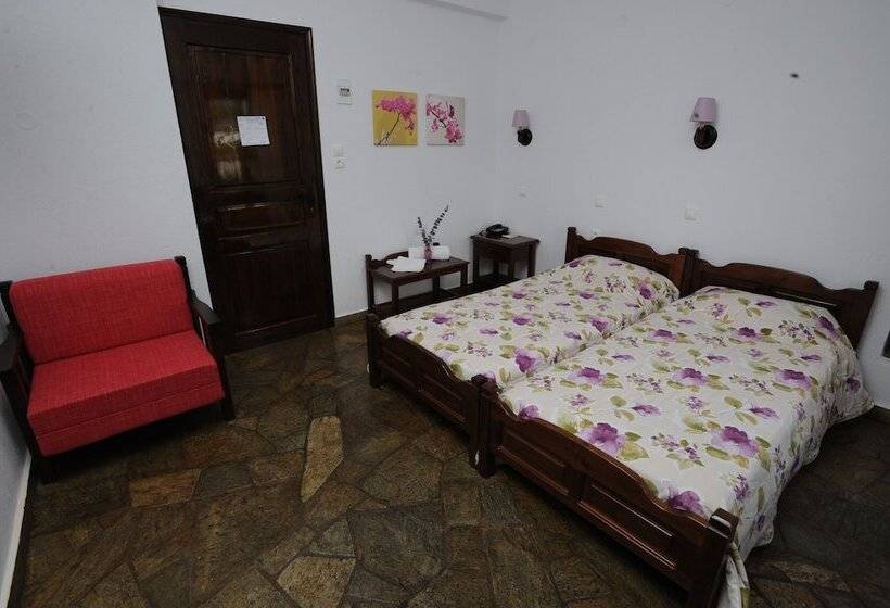 اتاق استاندارد سه نفره, Elli