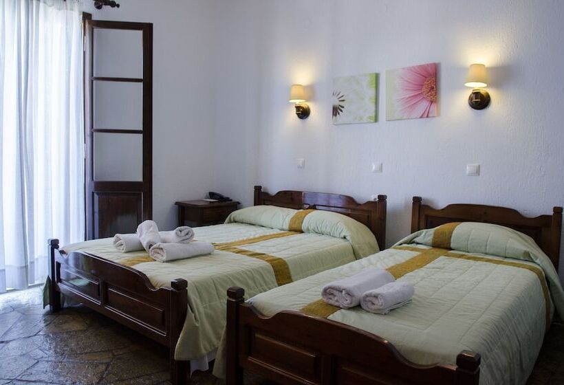 اتاق استاندارد سه نفره, Elli