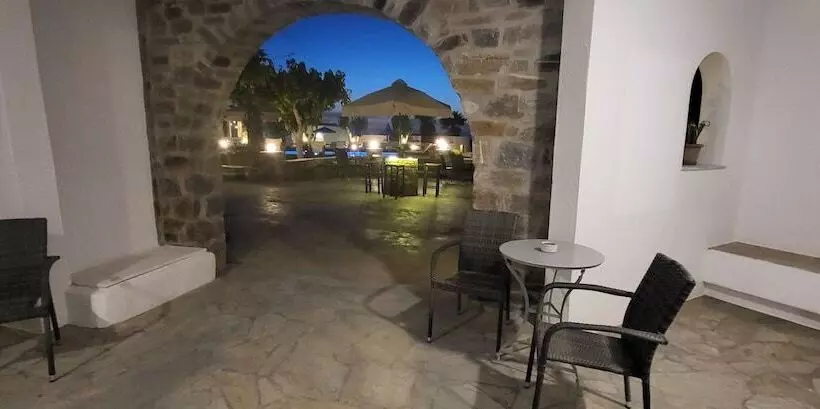 コンフォートトリプルルーム, Fragoulis Village