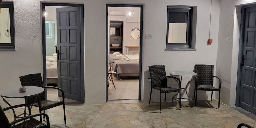 컴포트 트리플 룸, Fragoulis Village