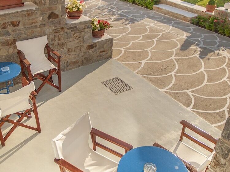 컴포트 트리플 룸, Fragoulis Village