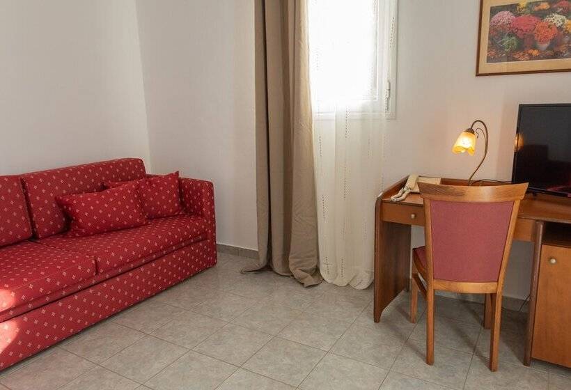 Triple Room Sea View, Fragoulis Village