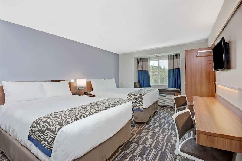 Quarto Estandar, Holiday Inn Express Hotel & Suites Forest, An Ihg