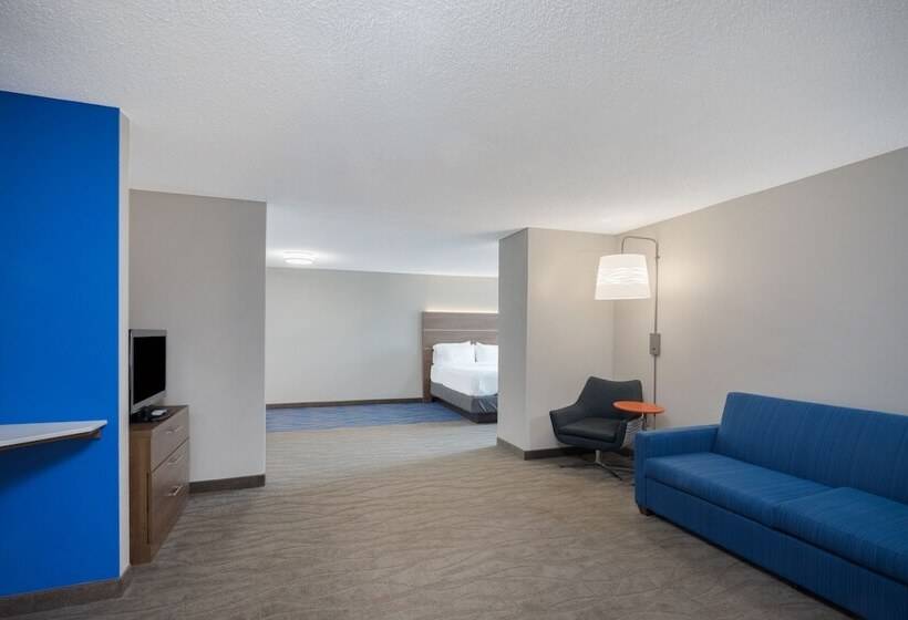 Номер Стандарт 2 Двуспальные Кровати, Holiday Inn Express Hotel & Suites Frankfort, An Ihg