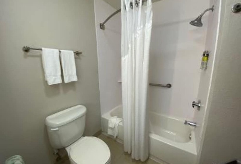 Люкс, Holiday Inn Express Hotel & Suites  Gadsden, An Ihg