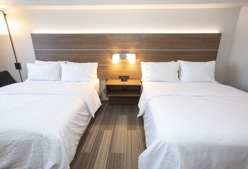 סוויטה, Holiday Inn Express & Suites Iron Mountain, An Ihg