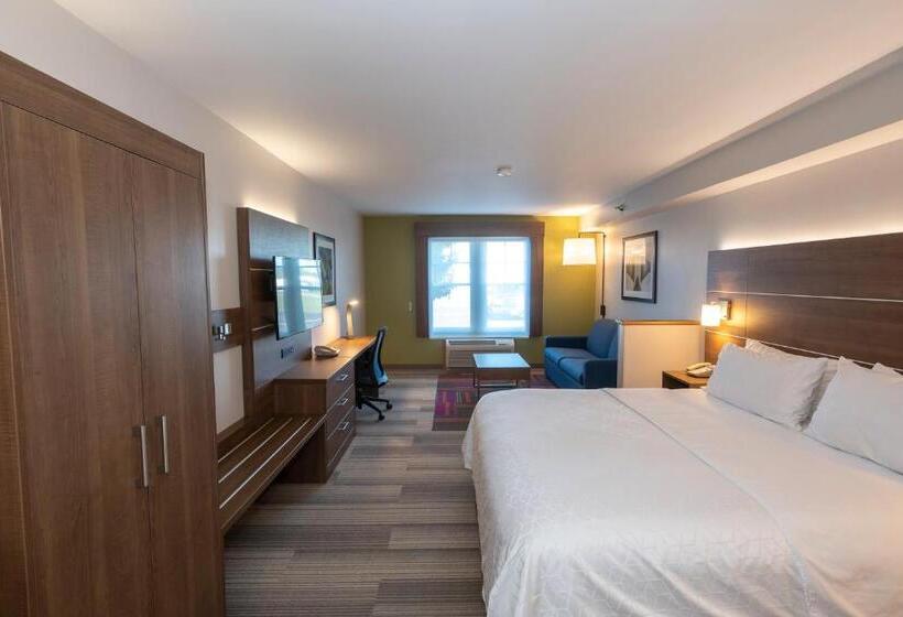 스위트 킹사이즈 침대, Holiday Inn Express & Suites Iron Mountain, An Ihg