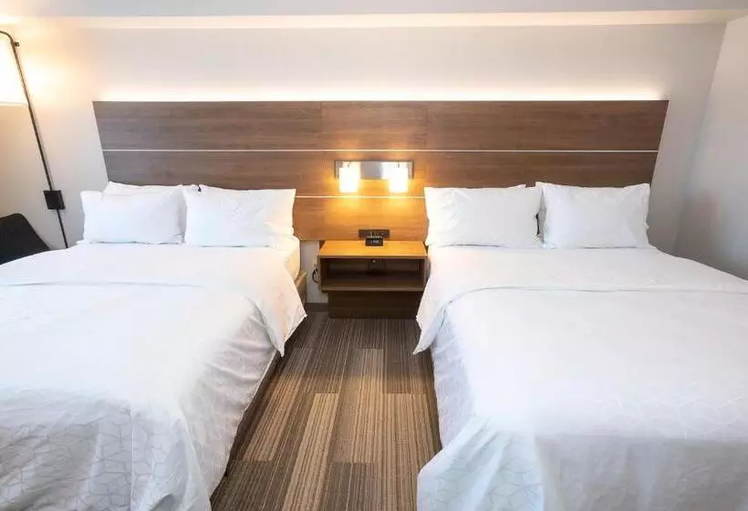 スタンダードルーム, Holiday Inn Express & Suites Iron Mountain, An Ihg