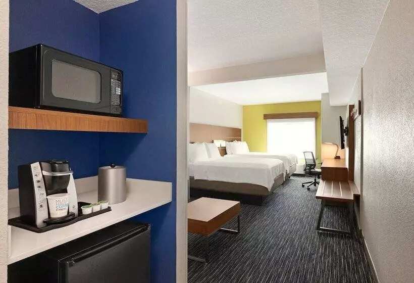 スイート, Holiday Inn Express & Suites Pembroke Pines Sheridan St, An Ihg