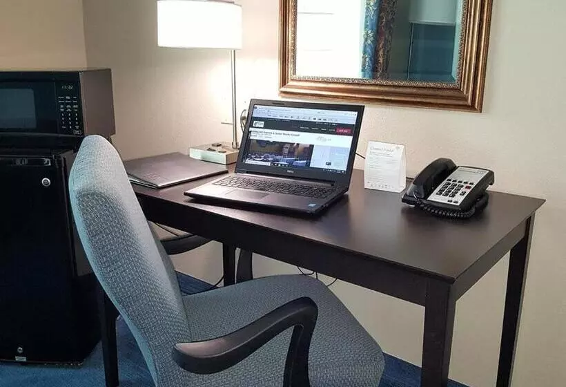キングサイズベッドのスタンダードルーム, Holiday Inn Express & Suites Miami Kendall, An Ihg