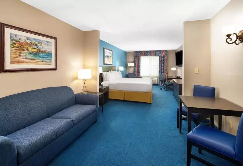 キングサイズベッドのスイートルーム, Holiday Inn Express & Suites Miami Kendall, An Ihg
