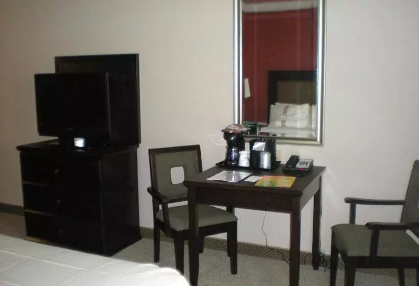 キングサイズベッドのエクゼクティブ, Holiday Inn & Suites Bakersfield, An Ihg
