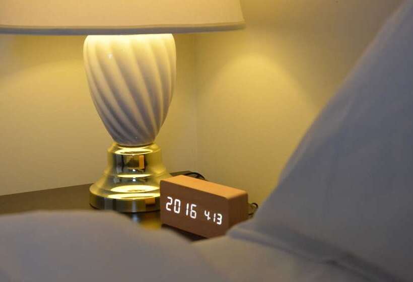 标准间带双人床, Knights Inn Merritt