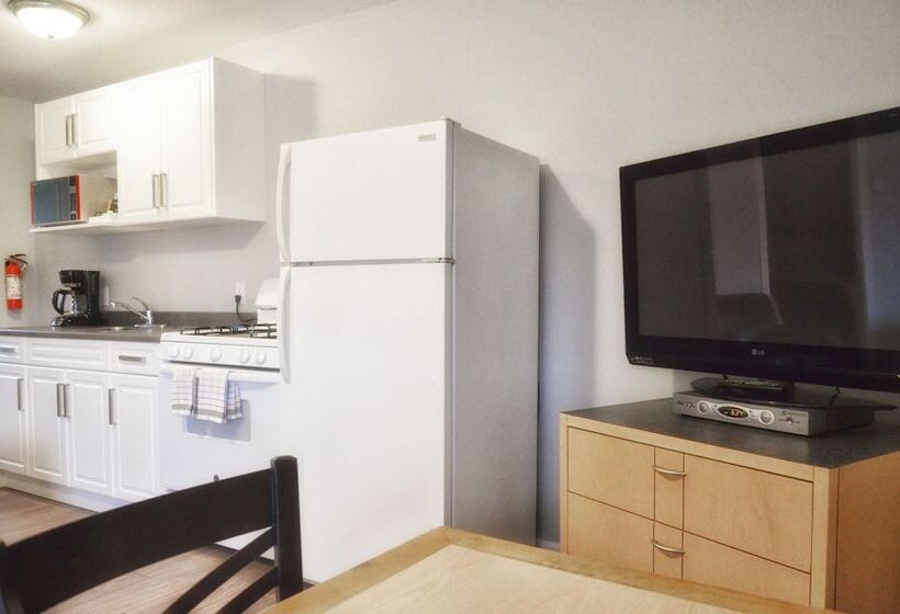 套房, Knights Inn Merritt