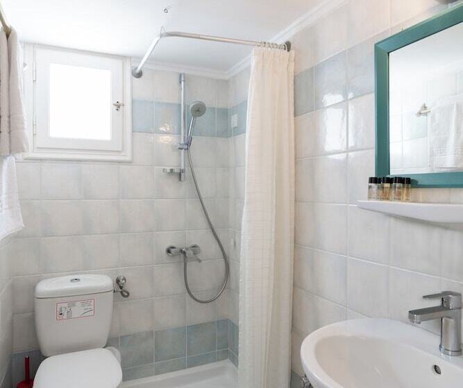 Номер Deluxe Вид на Бассейн, Matina