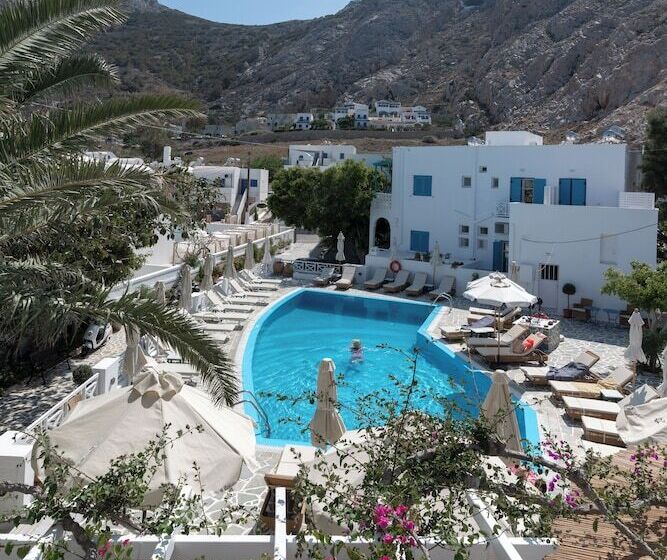 Номер Deluxe Вид на Бассейн, Matina