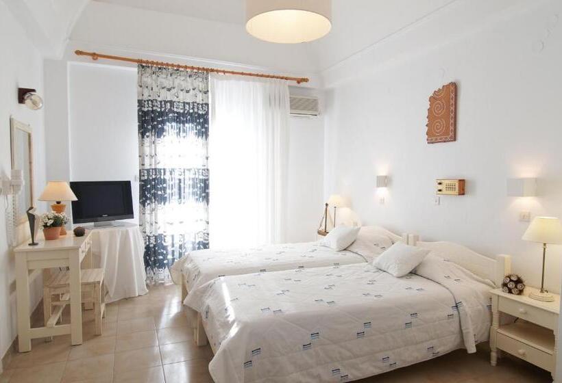 Номер Стандарт, Matina