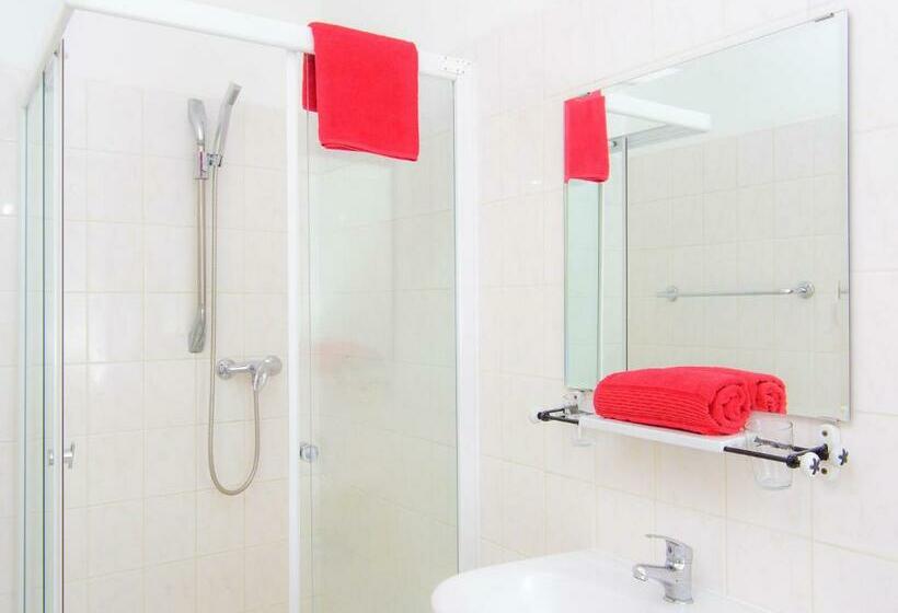 اتاق استاندارد یک نفره, Stary Pivovar