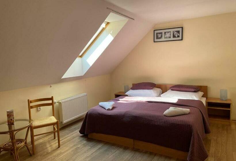 اتاق استاندارد, Stary Pivovar