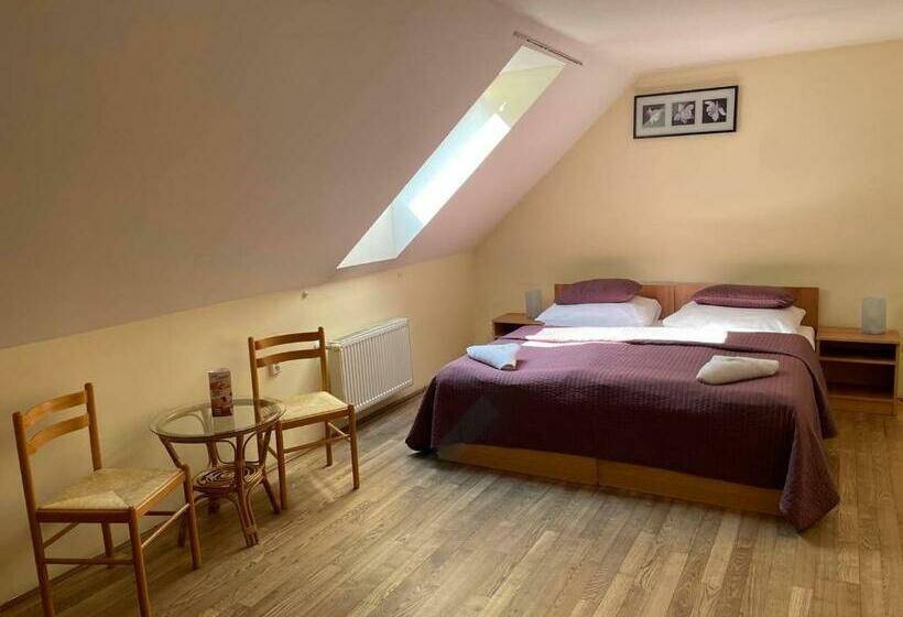 اتاق استاندارد, Stary Pivovar