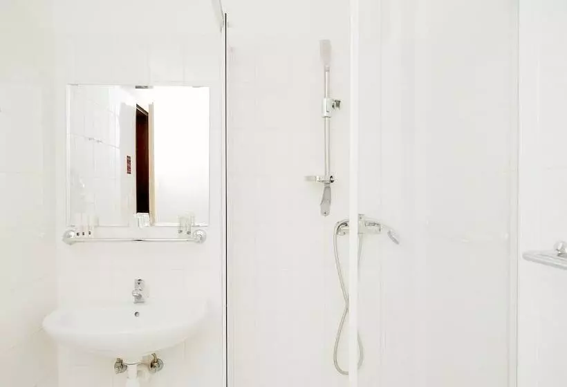 Standard Neljän Hengen Huone, Stary Pivovar