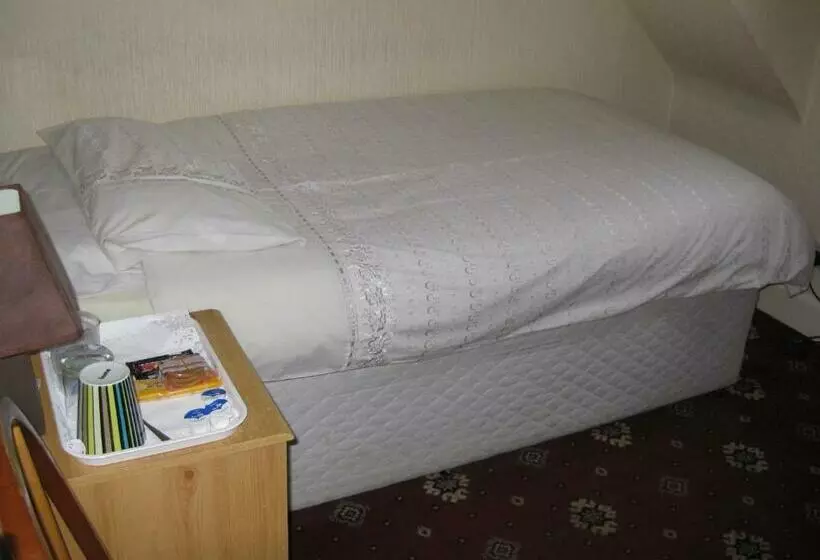 اتاق استاندارد یک تخته با سرویس بهداشتی مشترک, Kilkerran Guest House