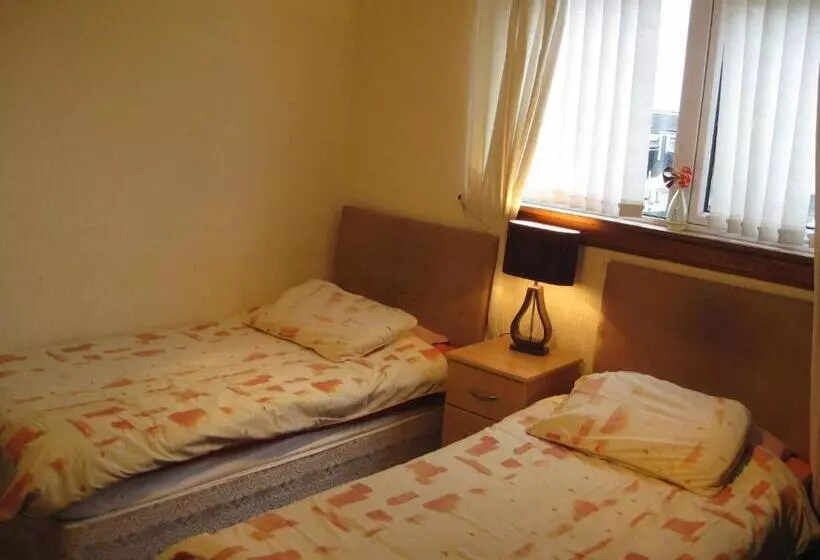 اتاق استاندارد با سرویس بهداشتی مشترک, Kilkerran Guest House