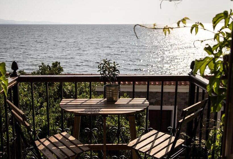 غرفة قياسية مطلّة علي البحر مزوَّدة بشُرفة, Olive Press Hotel & Apartments