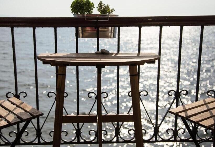 غرفة قياسية مطلّة علي البحر مزوَّدة بشُرفة, Olive Press Hotel & Apartments