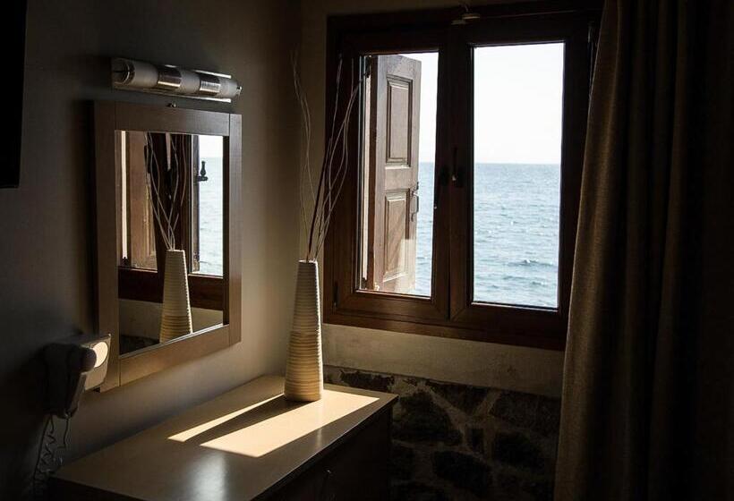 غرفة ديلوكس مطلّة علي البحر, Olive Press Hotel & Apartments