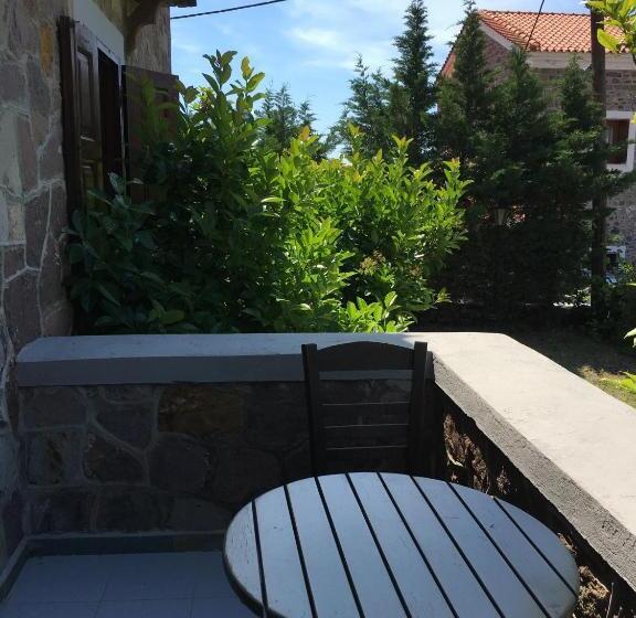 غرفة قياسية مزوَّدة بشُرفة, Olive Press Hotel & Apartments