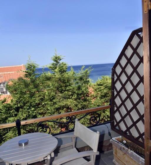 스탠다드 발코니 룸, Olive Press Hotel & Apartments