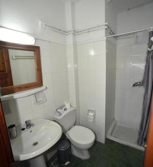 غرفة قياسية مزوَّدة بشُرفة, Olive Press Hotel & Apartments