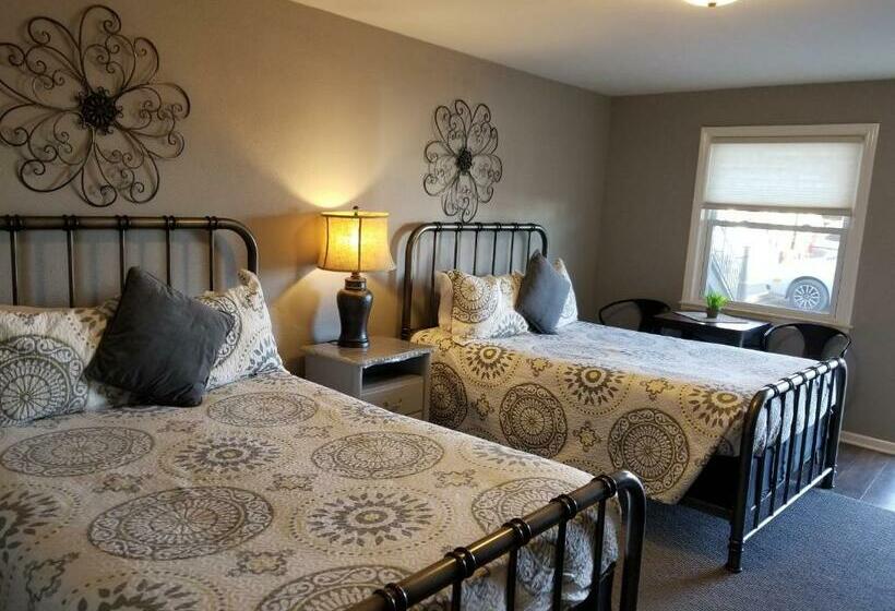 اتاق استاندارد, Gateway Inn