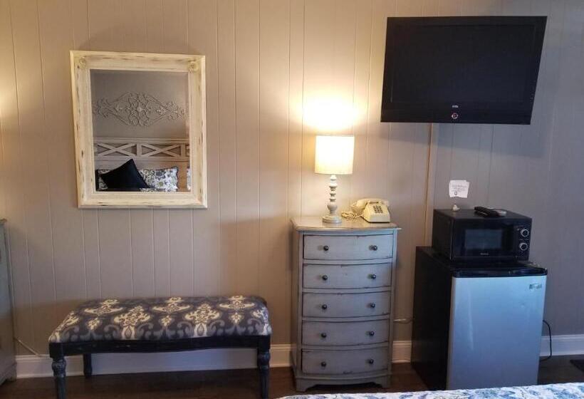 اتاق استاندارد, Gateway Inn