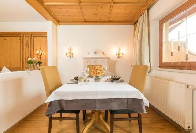 Superior studio with balcony, Pension Margretenhof