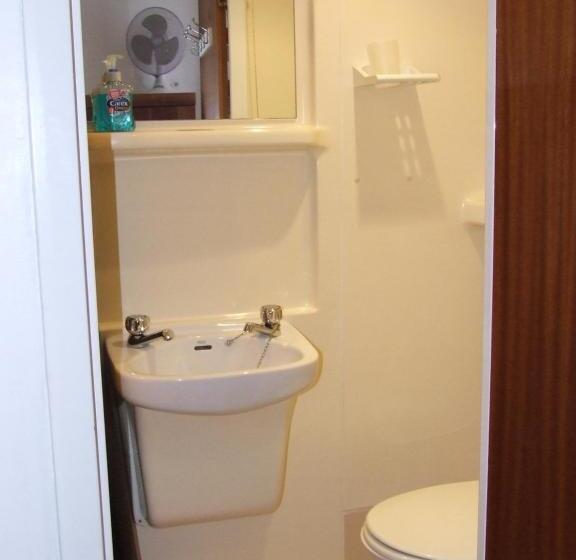 חדר סטנדרט יחיד, Alexandra Guest House