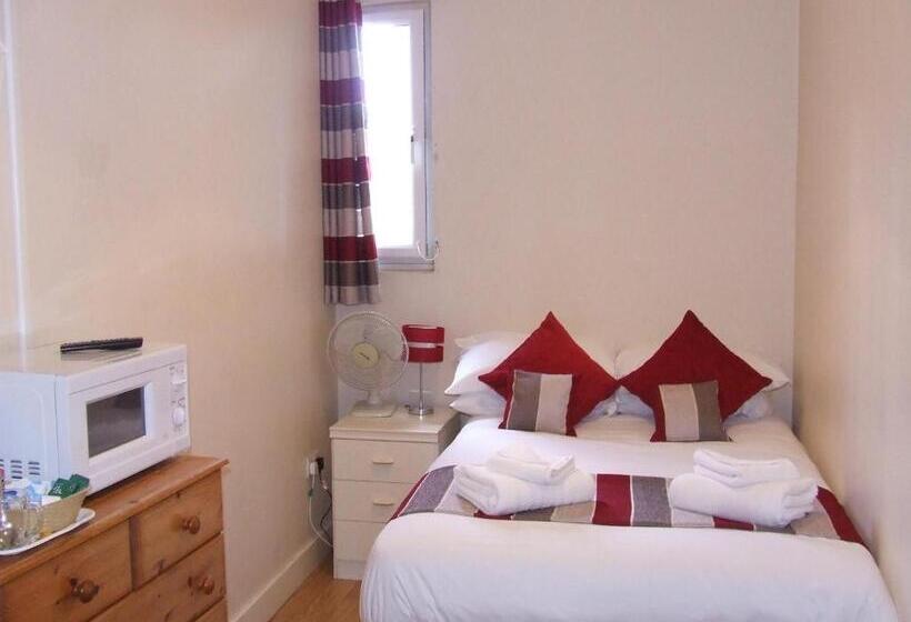 اتاق استاندارد با سرویس بهداشتی مشترک, Alexandra Guest House