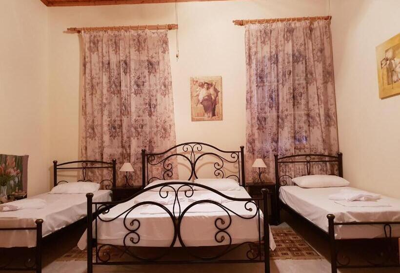 اتاق استاندارد چهار تخته, Arhodico Simou Mansion