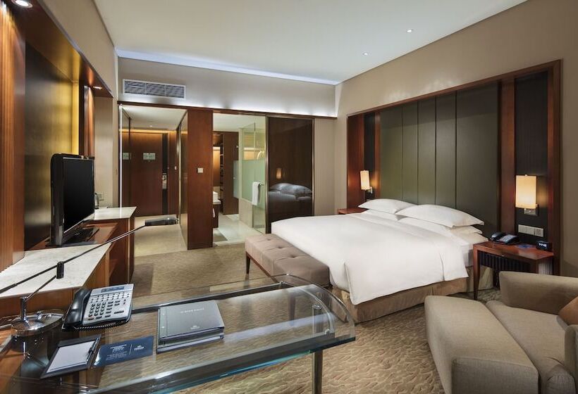 اتاق اجرایی, Hilton Nanjing Riverside