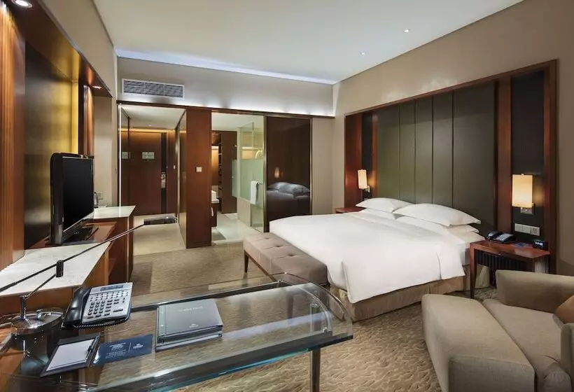 اتاق اجرایی, Hilton Nanjing Riverside