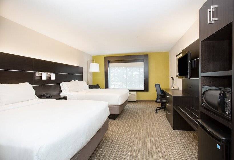 Номер Стандарт, Holiday Inn Express Hotel & Suites Fort Collins, An Ihg