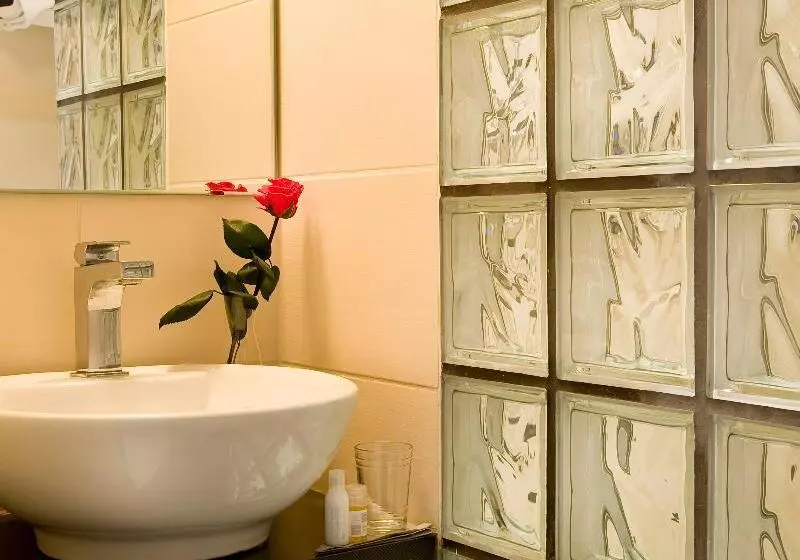 スイート, Holiday Inn Express Hotel & Suites Loveland, An Ihg