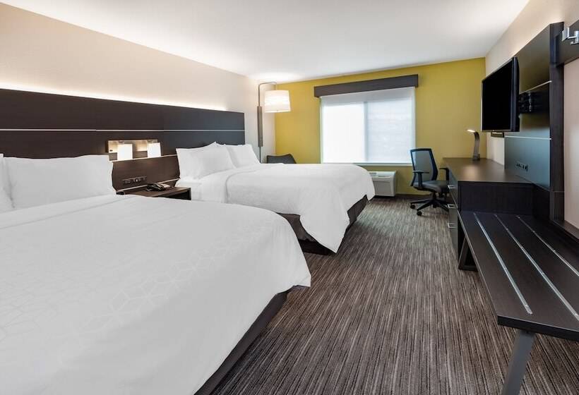 带2个双人床的标准工作室, Holiday Inn Express & Suites Trinidad, An Ihg