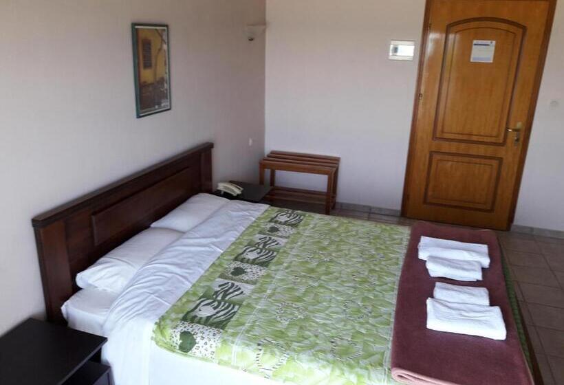 חדר סטנדרט נוף לים, Lidra