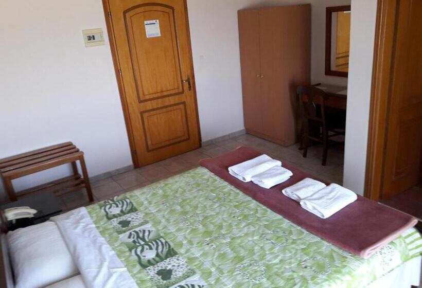 חדר סטנדרט נוף לים, Lidra