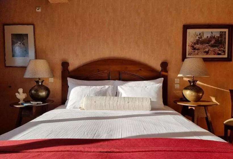 Junior Suite, Likoria