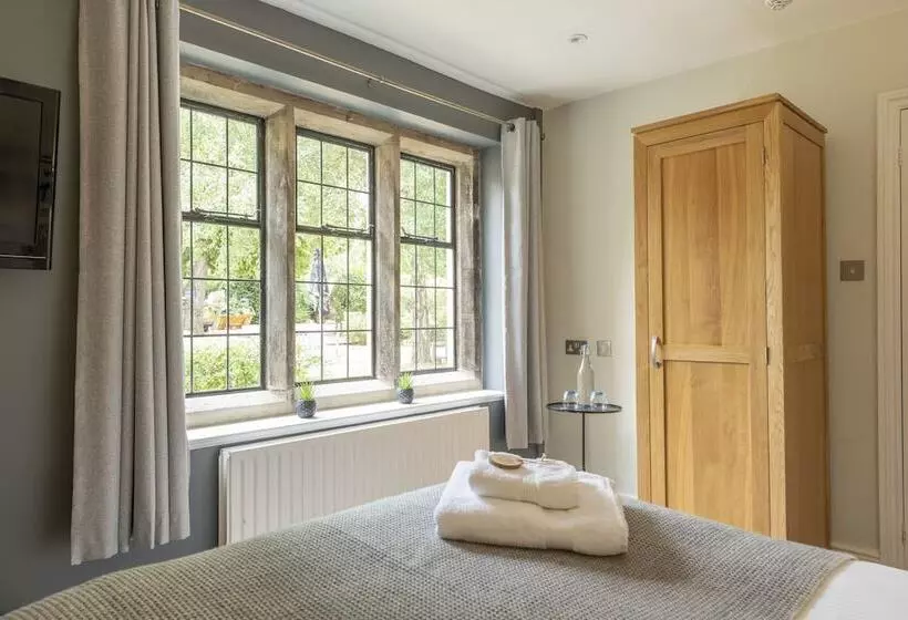 Standard Room, The Dial House