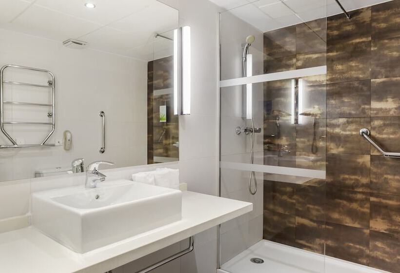 Апартаменты 3 Спальни, Los Amigos Beach Club